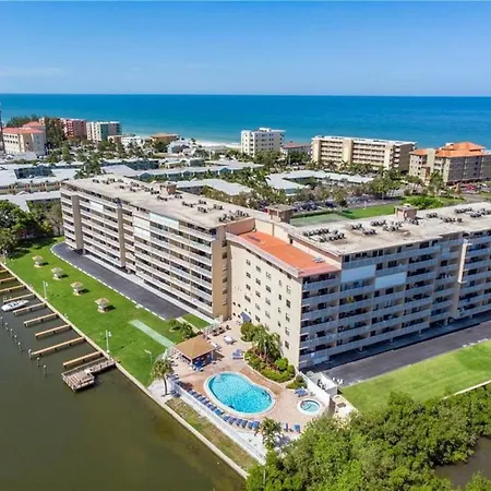 Bayshore Yatch Tennis Condo 2Br 3 Beds, Walking Distance To Beautiful Quite Beach Clearwater Beach Exterior photo